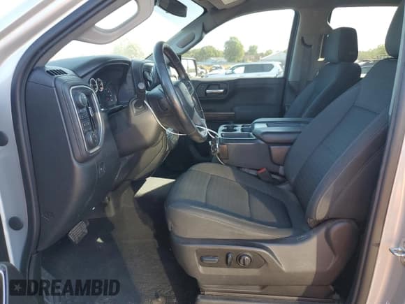 ✅ 2022 Chevrolet Silverado 1500 RST • VIN: 1GCUYEET3NZ198327 • Лот: 69552415. Опубликован ранее на Copart с пробегом 95 060 миль. Бесплатный доступ к архиву аукционных продаж из США и подробный отчёт об истории автомобиля на DreamBid. Изображение 7.