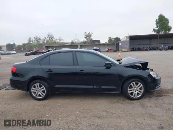 ✅ 2015 Volkswagen Jetta S • VIN: 3VW2K7AJ7FM231175 • Lot: 43401154. Listed on IAAI with 177,252 mi. Free auction sales archive from the USA and detailed vehicle history report at DreamBid. Image 13.