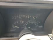 ✅ 1993 Chevrolet Silverado 1500 • VIN: 1GCDC14HXPZ174596 • Lot: 55342725. Wystawiony na Copart z przebiegiem 328 844 mil. Bezpłatny archiwum sprzedaży aukcyjnych z USA i szczegółowy raport historii pojazdu na DreamBid. Zdjęcie 9.