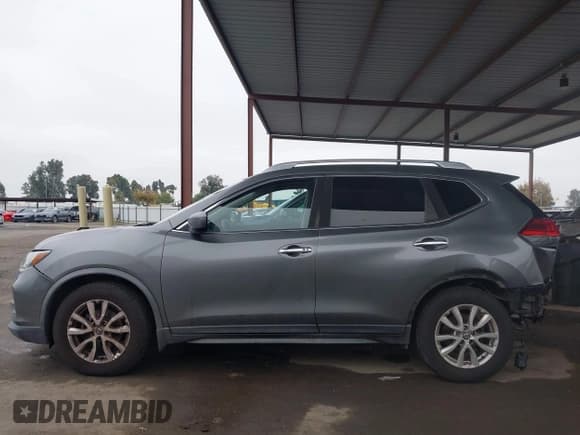 ✅ 2017 Nissan Rogue SV • VIN: JN8AT2MT1HW132662 • Lot: 43784599. Listed on IAAI with 173,754 mi. Free auction sales archive from the USA and detailed vehicle history report at DreamBid. Image 14.