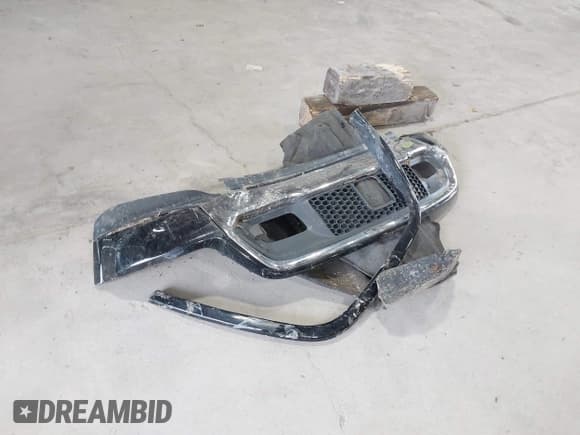 ✅ 2018 Jeep Grand Cherokee High Altitude • VIN: 1C4RJFCG4JC477269 • Lot: 42506434. Listed on IAAI with 109,539 mi. Free auction sales archive from the USA and detailed vehicle history report at DreamBid. Image 12.