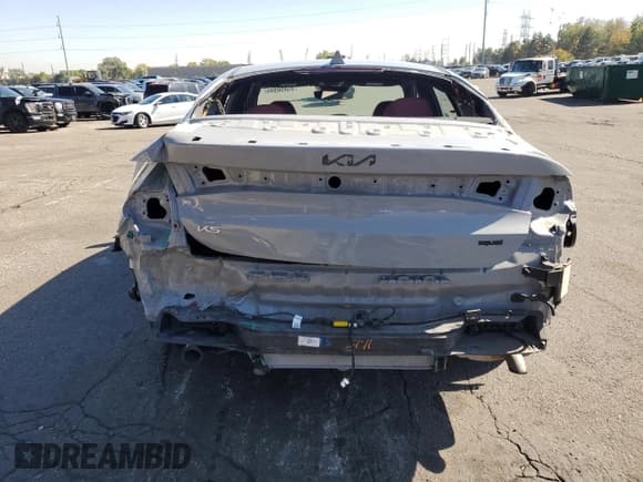 ✅ 2024 Kia K5 GT-Line • VIN: 5XXG64J20RG263881 • Lot: 85856945. Wystawiony na Copart z przebiegiem 24 526 mil. Bezpłatny archiwum sprzedaży aukcyjnych z USA i szczegółowy raport historii pojazdu na DreamBid. Zdjęcie 6.