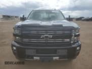 ✅ 2015 Chevrolet Silverado 2500HD LTZ • VIN: 1GC1KWEG6FF668690 • Lot: 57828435. Wystawiony na Copart z przebiegiem 138 217 mil. Bezpłatny archiwum sprzedaży aukcyjnych z USA i szczegółowy raport historii pojazdu na DreamBid. Zdjęcie 5.