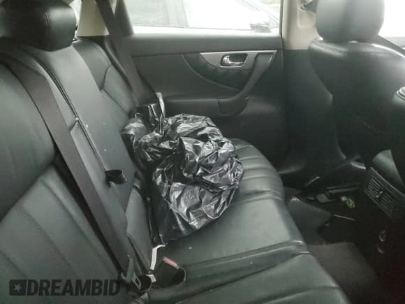 ✅ 2016 Infiniti QX70 • VIN: JN8CS1MU2GM670540 • Lot: 74672714. Listed on Copart with Not provided. Free auction sales archive from the USA and detailed vehicle history report at DreamBid. Image 11.