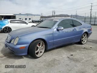 ✅ 2000 Mercedes-Benz CLK 320/430 • VIN: WDBLJ65G4YF149361 • Lot: 46554435. Wystawiony na Copart z przebiegiem 97 779 mil. Bezpłatny archiwum sprzedaży aukcyjnych z USA i szczegółowy raport historii pojazdu na DreamBid. Zdjęcie 1.