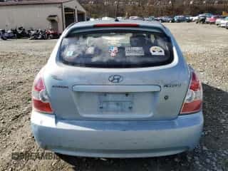 2009 Hyundai Accent Auto GS с VIN KMHCM36C19U127295, выставлен на аукционе Copart как лот 79997944 с пробегом 236 362 миль миль и Списание • Salvage title. История ставок и продаж доступна на DreamBid. Изображение 6.