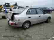 2002 Hyundai Accent GL with VIN KMHCG45C92U342413, listed as a Copart auction lot 45236555 with 120,207 mi miles and Salvage title. Bid and sale history available at DreamBid. Image 3.