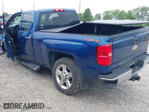 ✅ 2018 Chevrolet Silverado 2500HD Work Truck • VIN: 1GC2KUEG8JZ184035 • Lot: 42311046. Wystawiony na IAAI z przebiegiem 122 677 mil. Bezpłatny archiwum sprzedaży aukcyjnych z USA i szczegółowy raport historii pojazdu na DreamBid. Zdjęcie 3.