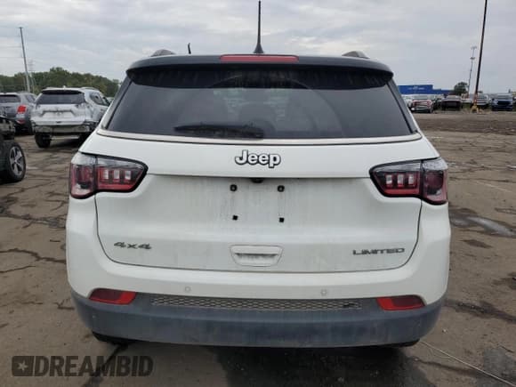 ✅ 2024 Jeep Compass Limited • VIN: 3C4NJDCN5RT128297 • Lot: 81439605. Wystawiony na Copart z przebiegiem 18 949 mil. Bezpłatny archiwum sprzedaży aukcyjnych z USA i szczegółowy raport historii pojazdu na DreamBid. Zdjęcie 6.