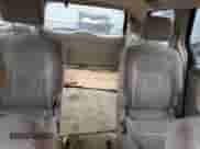 2005 Toyota Sienna LE z VIN 5TDZA23C55S242504, wystawiony jako Copart lot #89652155 z przebiegiem 260 207 mil mil oraz Szkoda całkowita • Salvage title. Historia ofert i sprzedaży dostępna na DreamBid. Obrazek 10.