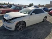 ✅ 2008 BMW 3 Series 335i • VIN: WBAWL73558PX56098 • Лот: 84058125. Опубликован ранее на Copart с пробегом 100 269 миль. Бесплатный доступ к архиву аукционных продаж из США и подробный отчёт об истории автомобиля на DreamBid. Изображение 1.