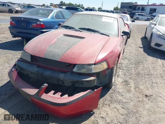 ✅ 1999 Ford Mustang • VIN: 1FAFP4048XF137894 • Lot: 42906281. Wystawiony na IAAI z przebiegiem Nie podano. Bezpłatny archiwum sprzedaży aukcyjnych z USA i szczegółowy raport historii pojazdu na DreamBid. Zdjęcie 6.