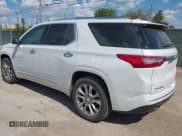 ✅ 2018 Chevrolet Traverse Premier • VIN: 1GNERKKW2JJ283139 • Лот: 43113267. Опубликован ранее на IAAI с пробегом 119 550 миль. Бесплатный доступ к архиву аукционных продаж из США и подробный отчёт об истории автомобиля на DreamBid. Изображение 3.
