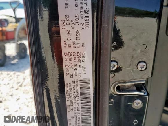 ✅ 2019 Jeep Cherokee Latitude • VIN: 1C4PJLCB3KD406229 • Лот: 80285745. Опубликован ранее на Copart с пробегом 78 793 миль. Бесплатный доступ к архиву аукционных продаж из США и подробный отчёт об истории автомобиля на DreamBid. Изображение 14.