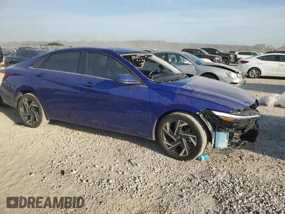 ✅ 2024 Hyundai Elantra SEL • VIN: KMHLS4DG7RU789173 • Lot: 84036805. Listed on Copart with 18,172 mi. Free auction sales archive from the USA and detailed vehicle history report at DreamBid. Image 4.