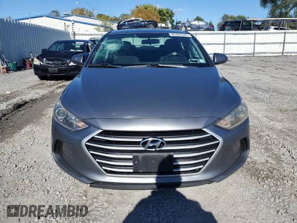 2018 Hyundai Elantra SEL с VIN 5NPD84LF8JH393235, выставлен на аукционе Copart как лот 85383345 с пробегом 201 566 миль миль и Списание • Salvage title. История ставок и продаж доступна на DreamBid. Изображение 5.