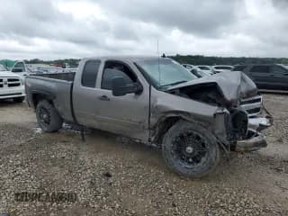 ✅ 2007 Chevrolet Silverado 1500 1LT • VIN: 1GCEK19097E501765 • Lot: 66179344. Listed on Copart with 194,682 mi. Free auction sales archive from the USA and detailed vehicle history report at DreamBid. Image 4.