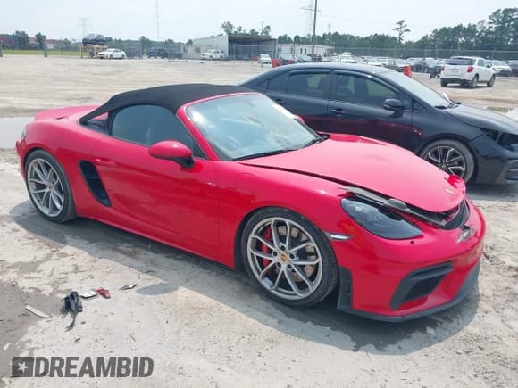 ✅ 2020 Porsche 718 Spyder • VIN: WP0CC2A80LS240291 • Lot: 42394216. Wystawiony na IAAI z przebiegiem 38 964 mil. Bezpłatny archiwum sprzedaży aukcyjnych z USA i szczegółowy raport historii pojazdu na DreamBid. Zdjęcie 1.