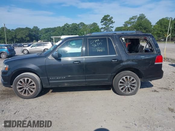 ✅ 2015 Lincoln Navigator • VIN: 5LMJJ2HT1FEJ02021 • Lot: 42613100. Listed on IAAI with 172,944 mi. Free auction sales archive from the USA and detailed vehicle history report at DreamBid. Image 14.