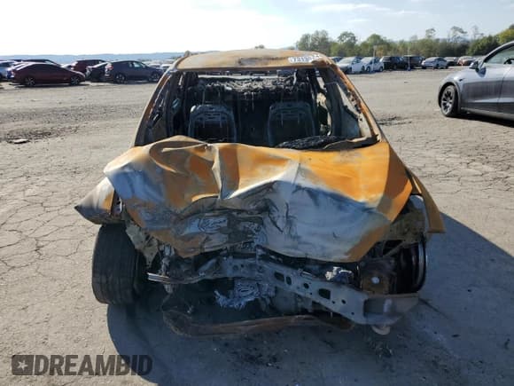 ✅ 2016 Ford Focus SE • VIN: 1FADP3FE1GL401315 • Лот: 73139244. Опубликован ранее на Copart с пробегом Не указан. Бесплатный доступ к архиву аукционных продаж из США и подробный отчёт об истории автомобиля на DreamBid. Изображение 5.