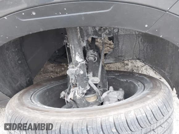 ✅ 2024 Hyundai Venue SEL • VIN: KMHRC8A33RU303667 • Lot: 41493871. Listed on IAAI with 12,725 mi. Free auction sales archive from the USA and detailed vehicle history report at DreamBid. Image 19.