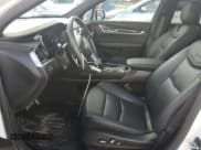 ✅ 2022 Cadillac XT6 Sport • VIN: 1GYKPGRS8NZ164305 • Lot: 80268754. Wystawiony na Copart z przebiegiem 17 232 mil. Bezpłatny archiwum sprzedaży aukcyjnych z USA i szczegółowy raport historii pojazdu na DreamBid. Zdjęcie 7.