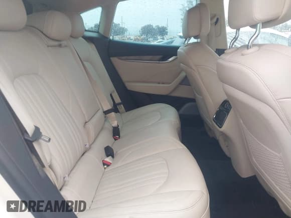 ✅ 2020 Maserati Levante • VIN: ZN661XUL3LX341388 • Lot: 41746344. Listed on IAAI with 26,911 mi. Free auction sales archive from the USA and detailed vehicle history report at DreamBid. Image 8.