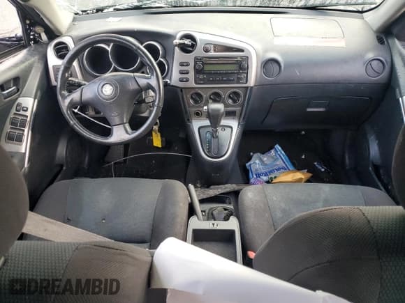 ✅ 2006 Toyota Matrix XR • VIN: 2T1KR32E46C590131 • Лот: 82466185. Опубликован ранее на Copart с пробегом Не указан. Бесплатный доступ к архиву аукционных продаж из США и подробный отчёт об истории автомобиля на DreamBid. Изображение 8.