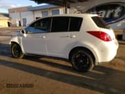 ✅ 2011 Nissan Versa S • VIN: 3N1BC1CP0BL405475 • Lot: 93047175. Wystawiony na Copart z przebiegiem 117 959 mil. Bezpłatny archiwum sprzedaży aukcyjnych z USA i szczegółowy raport historii pojazdu na DreamBid. Zdjęcie 2.