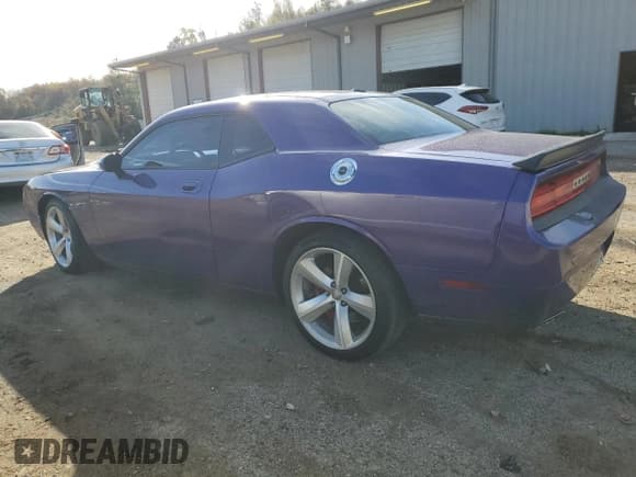 ✅ 2010 Dodge Challenger SRT-8 • VIN: 2B3CJ7DW4AH175027 • Lot: 83244964. Wystawiony na Copart z przebiegiem 148 338 mil. Bezpłatny archiwum sprzedaży aukcyjnych z USA i szczegółowy raport historii pojazdu na DreamBid. Zdjęcie 2.
