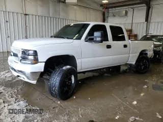 ✅ 2002 Chevrolet Silverado 2500HD LS • VIN: 1GCHK23G12F167601 • Лот: 45470585. Опубликован ранее на Copart с пробегом 193 066 миль. Бесплатный доступ к архиву аукционных продаж из США и подробный отчёт об истории автомобиля на DreamBid. Изображение 1.