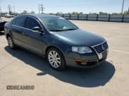✅ 2007 Volkswagen Passat 2.0T • VIN: WVWEK73CX7E169647 • Лот: 52989515. Опубликован ранее на Copart с пробегом 186 751 миль. Бесплатный доступ к архиву аукционных продаж из США и подробный отчёт об истории автомобиля на DreamBid. Изображение 11.