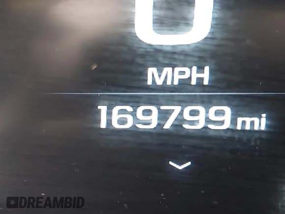 ✅ 2017 GMC Sierra 2500HD Denali • VIN: 1GT12UEY8HF213419 • Лот: 42720346. Опубликован ранее на IAAI с пробегом 169 799 миль. Бесплатный доступ к архиву аукционных продаж из США и подробный отчёт об истории автомобиля на DreamBid. Изображение 15.