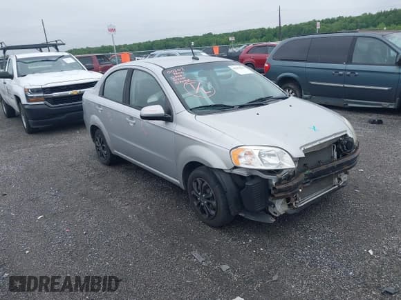 ✅ 2010 Chevrolet Aveo 1LT • VIN: KL1TD5DEXAB088637 • Lot: 42254293. Wystawiony na IAAI z przebiegiem 138 583 mil. Bezpłatny archiwum sprzedaży aukcyjnych z USA i szczegółowy raport historii pojazdu na DreamBid. Zdjęcie 1.