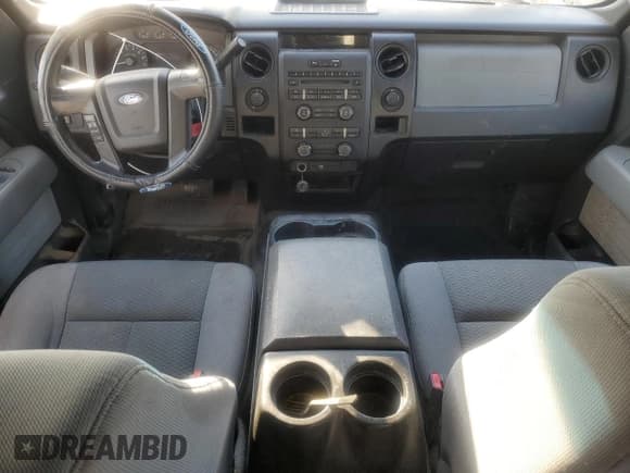 ✅ 2014 Ford F-150 XL • VIN: 1FTFX1CF1EKF81158 • Lot: 47546595. Listed on Copart with 152,867 mi. Free auction sales archive from the USA and detailed vehicle history report at DreamBid. Image 8.