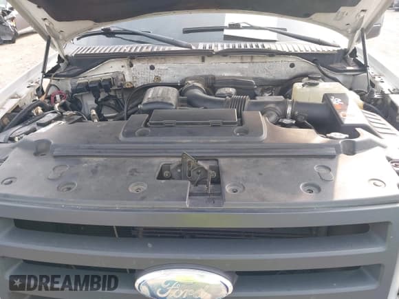 ✅ 2009 Ford Expedition Max SSV • VIN: 1FMFK16529EB27261 • Lot: 42913289. Wystawiony na IAAI z przebiegiem 157 020 mil. Bezpłatny archiwum sprzedaży aukcyjnych z USA i szczegółowy raport historii pojazdu na DreamBid. Zdjęcie 10.