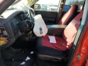 ✅ 2001 Dodge Dakota Sport • VIN: 1B7HG2AN81S295553 • Lot: 80392844. Wystawiony na Copart z przebiegiem 105 560 mil. Bezpłatny archiwum sprzedaży aukcyjnych z USA i szczegółowy raport historii pojazdu na DreamBid. Zdjęcie 7.