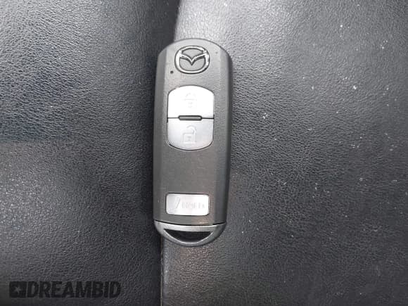 ✅ 2015 Mazda 3 i Grand Touring • VIN: JM1BM1M71F1235780 • Lot: 42022521. Listed on IAAI with 140,038 mi. Free auction sales archive from the USA and detailed vehicle history report at DreamBid. Image 11.