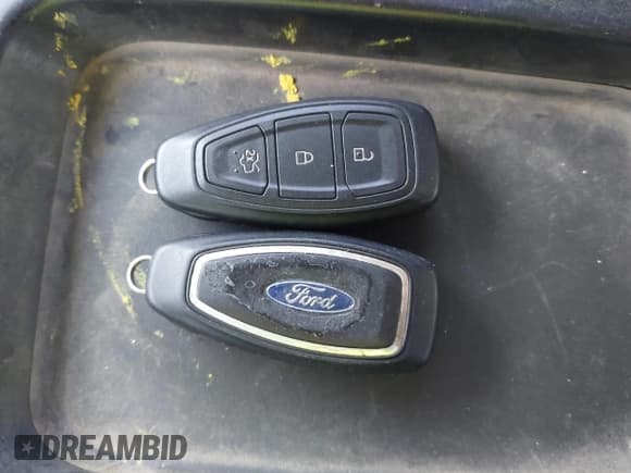 ✅ 2014 Ford Focus ST • VIN: 1FADP3L90EL316163 • Lot: 42013006. Wystawiony na IAAI z przebiegiem 178 250 mil. Bezpłatny archiwum sprzedaży aukcyjnych z USA i szczegółowy raport historii pojazdu na DreamBid. Zdjęcie 11.