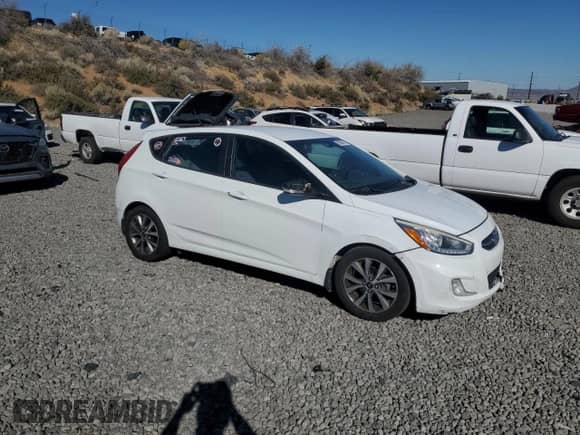 ✅ 2015 Hyundai Accent Sport • VIN: KMHCU5AE9FU204611 • Лот: 82294765. Опубликован ранее на Copart с пробегом 126 207 миль. Бесплатный доступ к архиву аукционных продаж из США и подробный отчёт об истории автомобиля на DreamBid. Изображение 4.