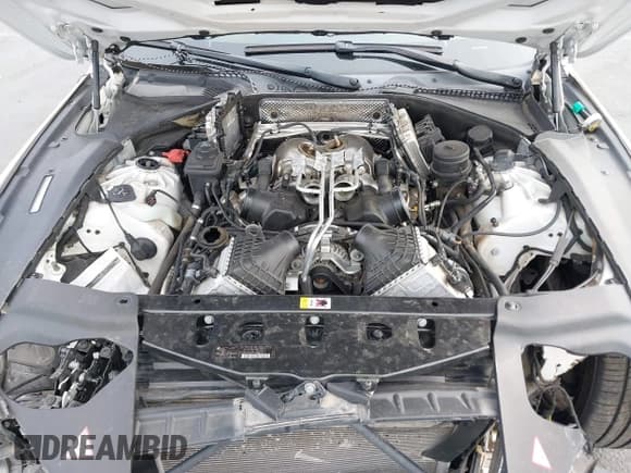 ✅ 2013 BMW M6 • VIN: WBSLZ9C58DDZ78025 • Lot: 40432724. Listed on IAAI with Not provided. Free auction sales archive from the USA and detailed vehicle history report at DreamBid. Image 10.