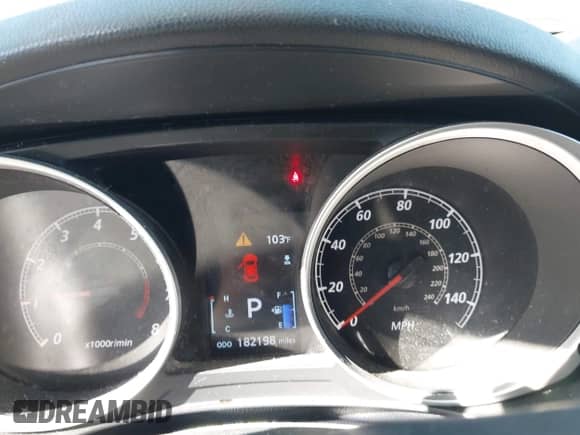 2011 Mitsubishi Outlander SE with VIN JA4AR4AU2BZ019189, listed as a IAAI auction lot 43332608 with 182,198 mi miles and . Bid and sale history available at DreamBid. Image 7.