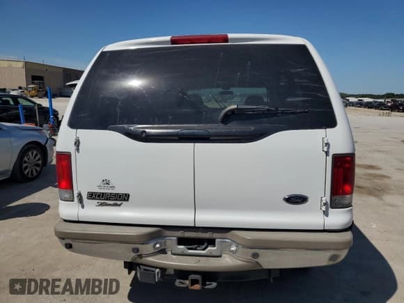 ✅ 2000 Ford Excursion Limited • VIN: 1FMNU43S1YEE15272 • Лот: 70563005. Опубликован ранее на Copart с пробегом 248 663 миль. Бесплатный доступ к архиву аукционных продаж из США и подробный отчёт об истории автомобиля на DreamBid. Изображение 6.