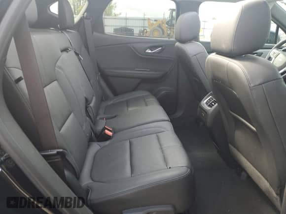 2021 Chevrolet Blazer LT z VIN 3GNKBJR44MS533568, wystawiony jako Copart lot #74927554 z przebiegiem 47 873 mil mil oraz Nie do naprawy • Non repairable. Historia ofert i sprzedaży dostępna na DreamBid. Obrazek 10.