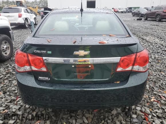 ✅ 2014 Chevrolet Cruze Diesel • VIN: 1G1P75SZ0E7252650 • Lot: 90352865. Listed on Copart with 112,756 mi. Free auction sales archive from the USA and detailed vehicle history report at DreamBid. Image 6.