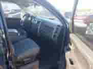 2013 Ram 1500 Express с VIN 1C6RR6FTXDS617442, выставлен на аукционе IAAI как лот 43209620 с пробегом 196 554 миль миль и . История ставок и продаж доступна на DreamBid. Изображение 5.