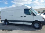 ✅ 2015 Freightliner Sprinter • VIN: WDYPE8DC2FP113570 • Лот: 41722367. Опубликован ранее на IAAI с пробегом 81 296 миль. Бесплатный доступ к архиву аукционных продаж из США и подробный отчёт об истории автомобиля на DreamBid. Изображение 6.