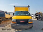 ✅ 2021 GMC Savana Commercial • VIN: 7GZ37TC73MN004297 • Lot: 70226715. Wystawiony na Copart z przebiegiem 89 500 mil. Bezpłatny archiwum sprzedaży aukcyjnych z USA i szczegółowy raport historii pojazdu na DreamBid. Zdjęcie 5.