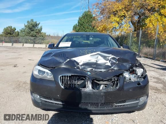 ✅ 2013 BMW 5 Series 535i xDrive • VIN: WBAFU7C50DDU68532 • Lot: 43513761. Listed on IAAI with 102,282 mi. Free auction sales archive from the USA and detailed vehicle history report at DreamBid. Image 12.