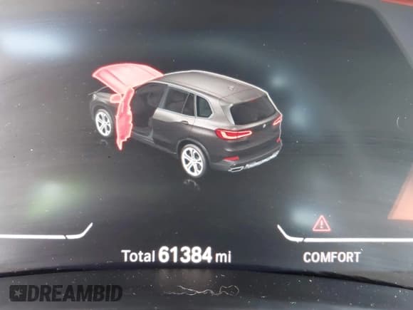 ✅ 2020 BMW X5 sDrive40i • VIN: 5UXCR4C06LLE30660 • Lot: 42613791. Wystawiony na IAAI z przebiegiem 61 384 mil. Bezpłatny archiwum sprzedaży aukcyjnych z USA i szczegółowy raport historii pojazdu na DreamBid. Zdjęcie 16.